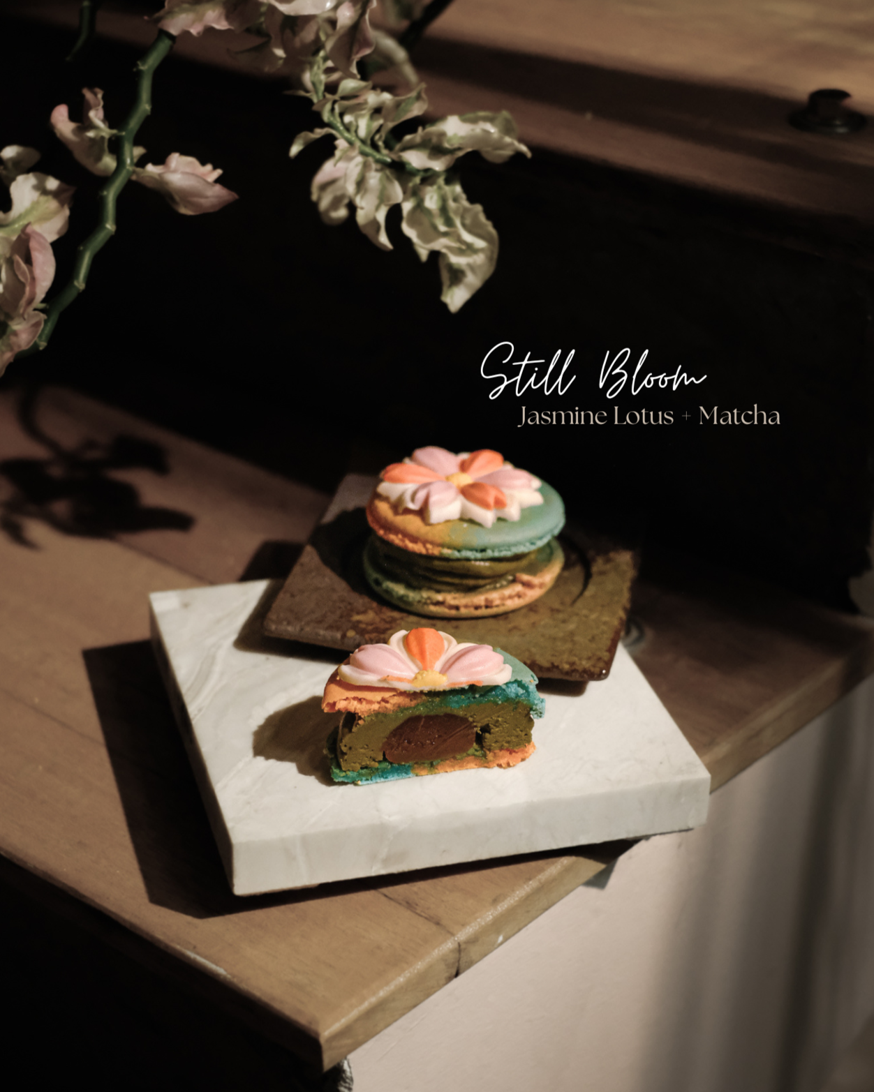 Mooncake Macarons Giftbox