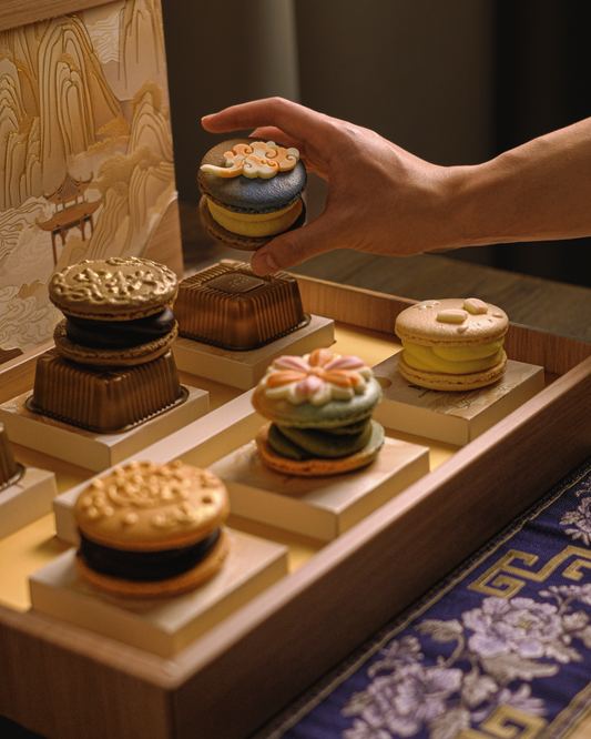 Mooncake Macarons Giftbox